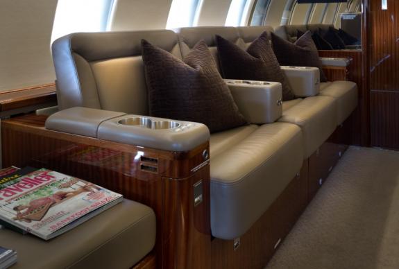 Challenger 605 for sale divan 