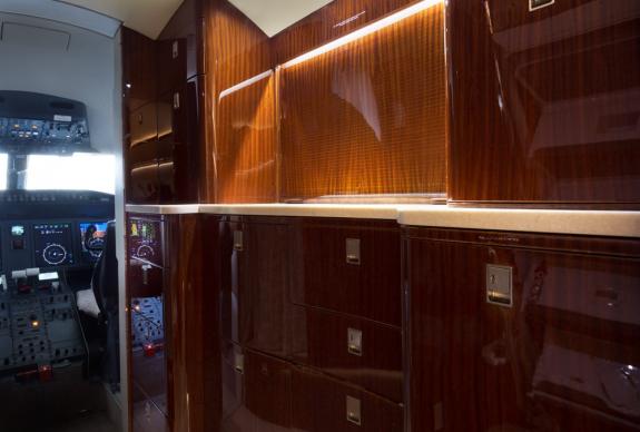 Challenger 605 for sale galley