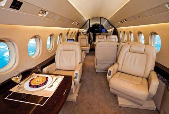 Dassault Falcon 2000 Lease